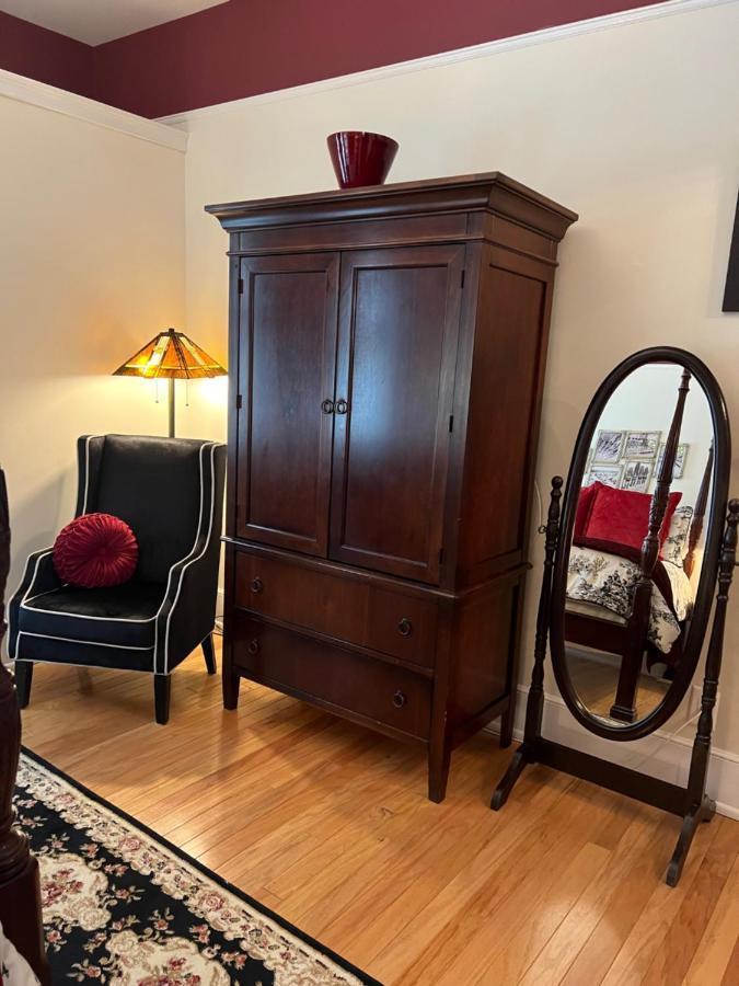 Hoyt House Luxury Bed & Breakfast 费南迪纳比奇 外观 照片