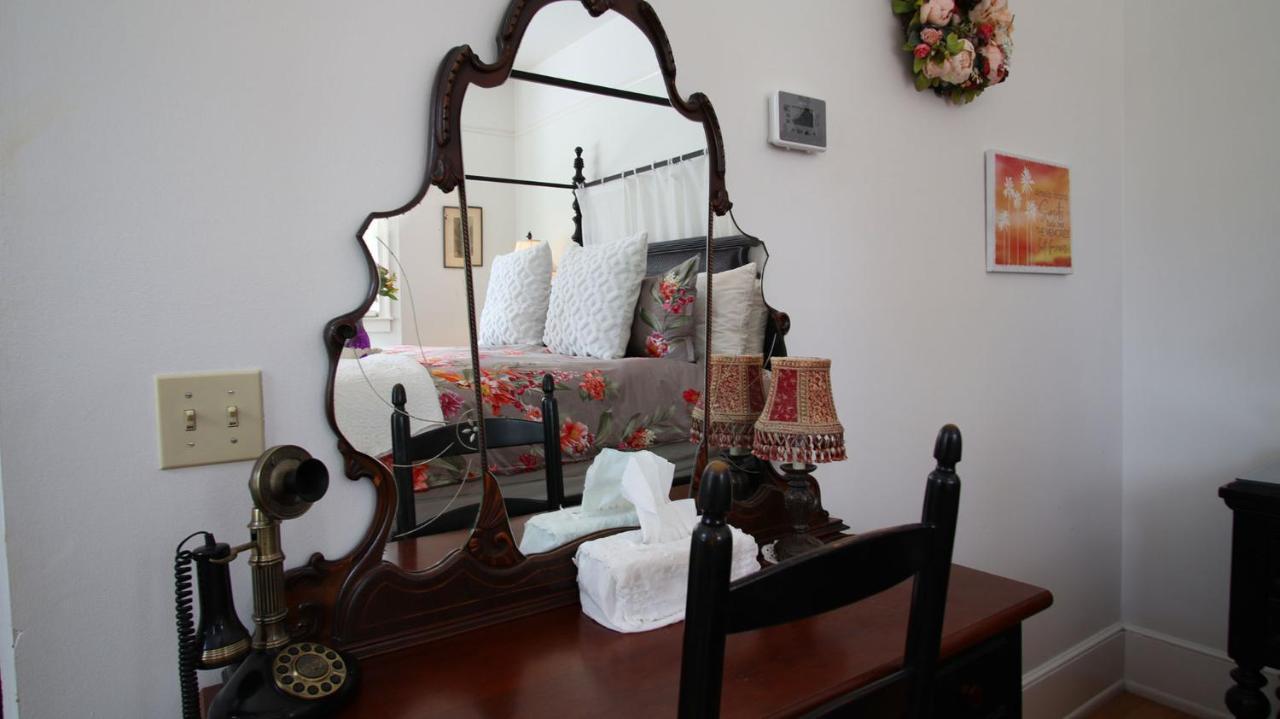 Hoyt House Luxury Bed & Breakfast 费南迪纳比奇 外观 照片